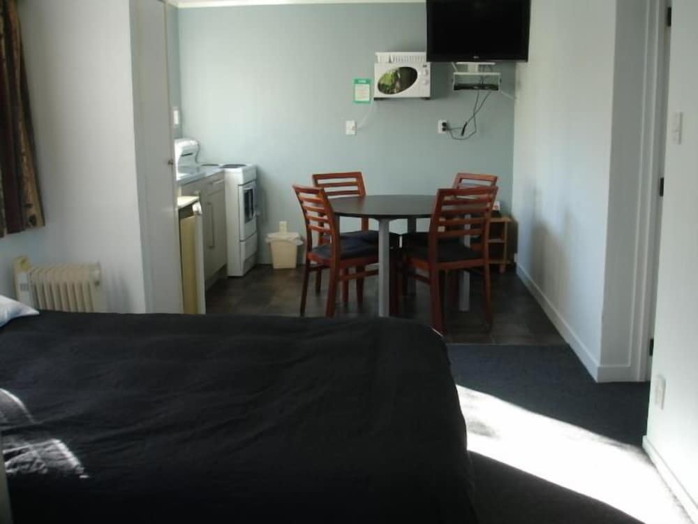 OHAKUNE COURT MOTEL 43/71