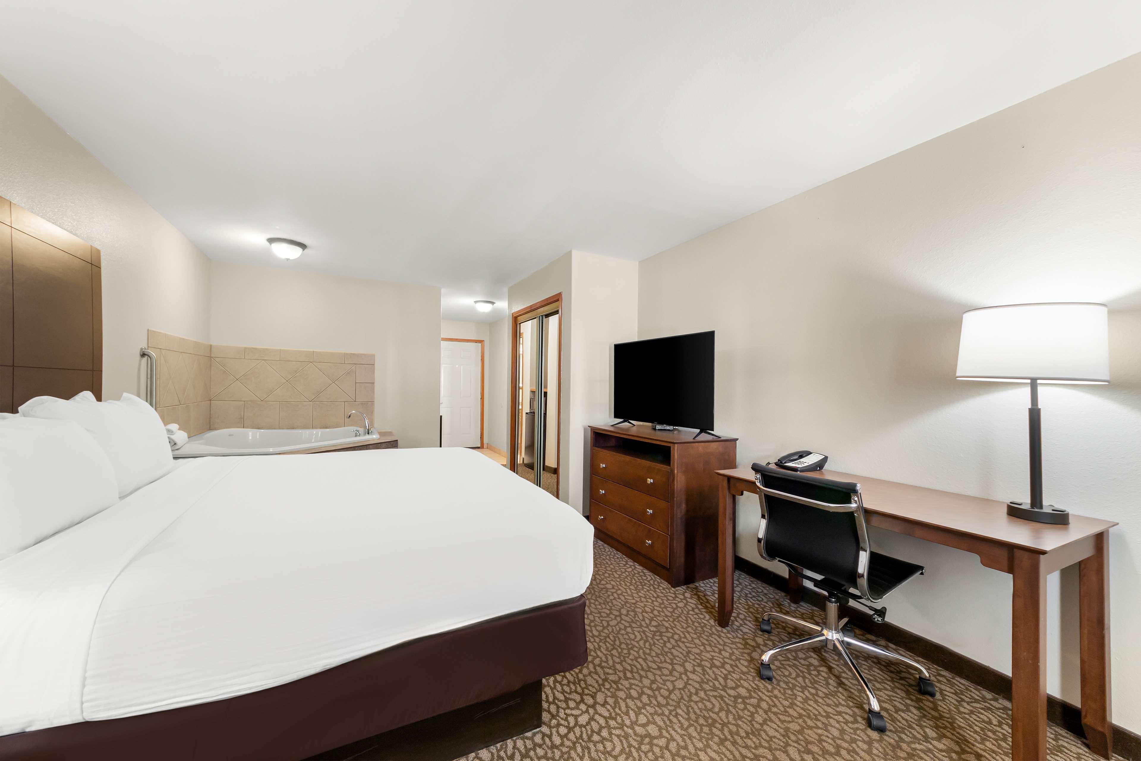 غرفة بسرير كينج، Best Western George West Executive Inn 2/7