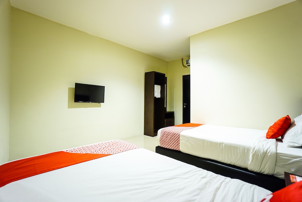 Hotel O Manado near Gereja Advent Tikala Baru formerly Rid's Hotel 24/49