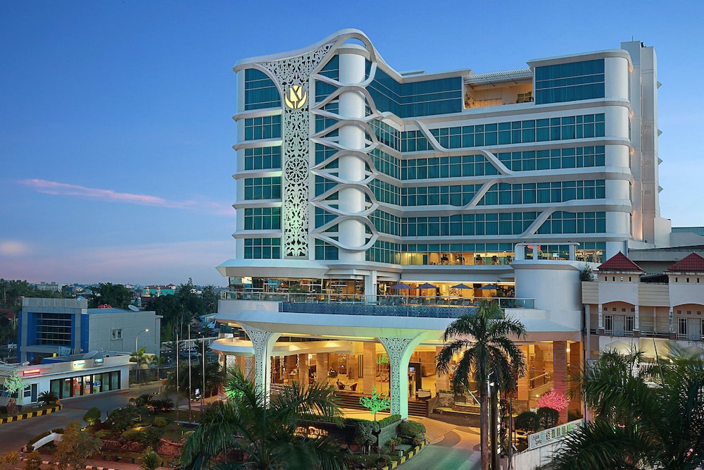 Galaxy Hotel Banjarmasin 2/50