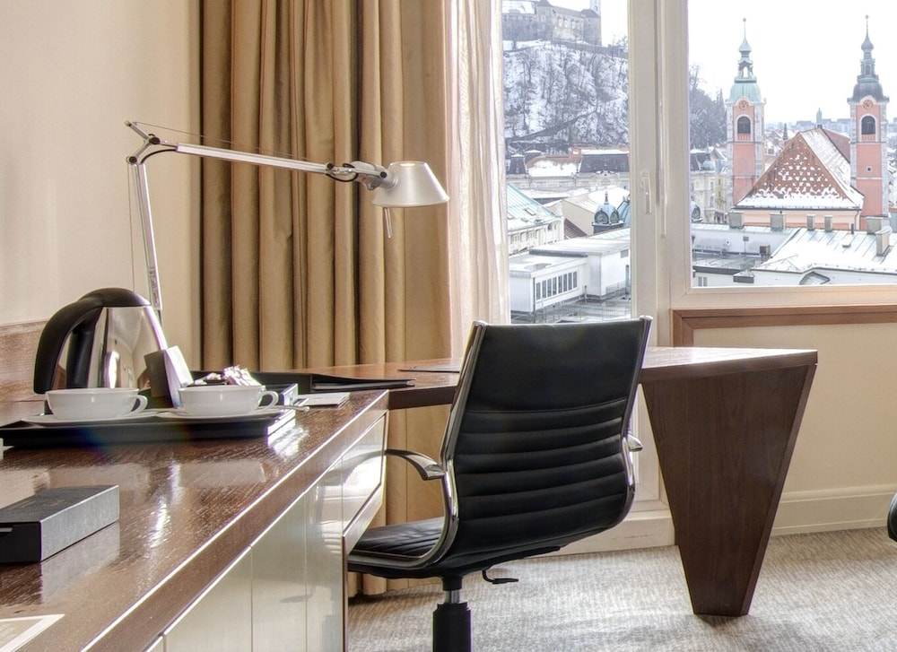 Eurostars Uhotel Ex Uhotel 48/76