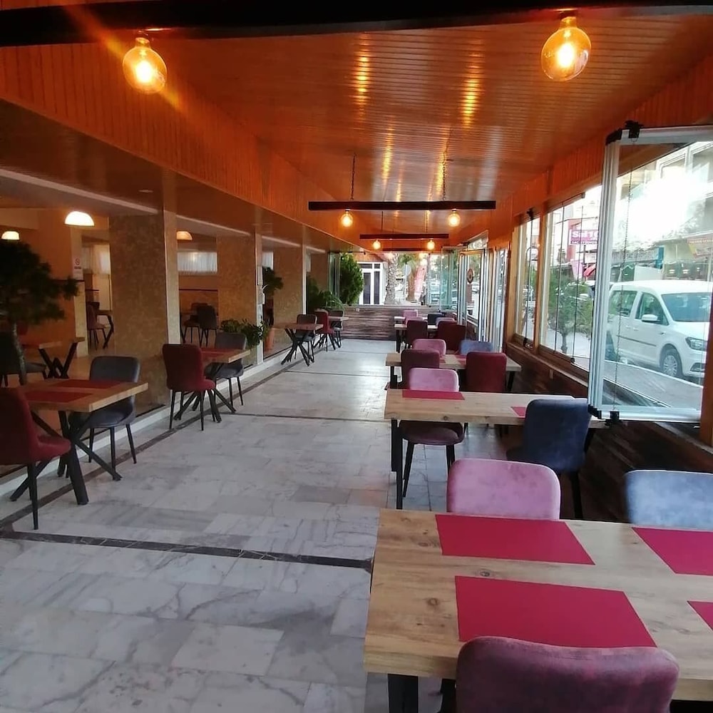 Luna Piena Beach Hotel 12/50
