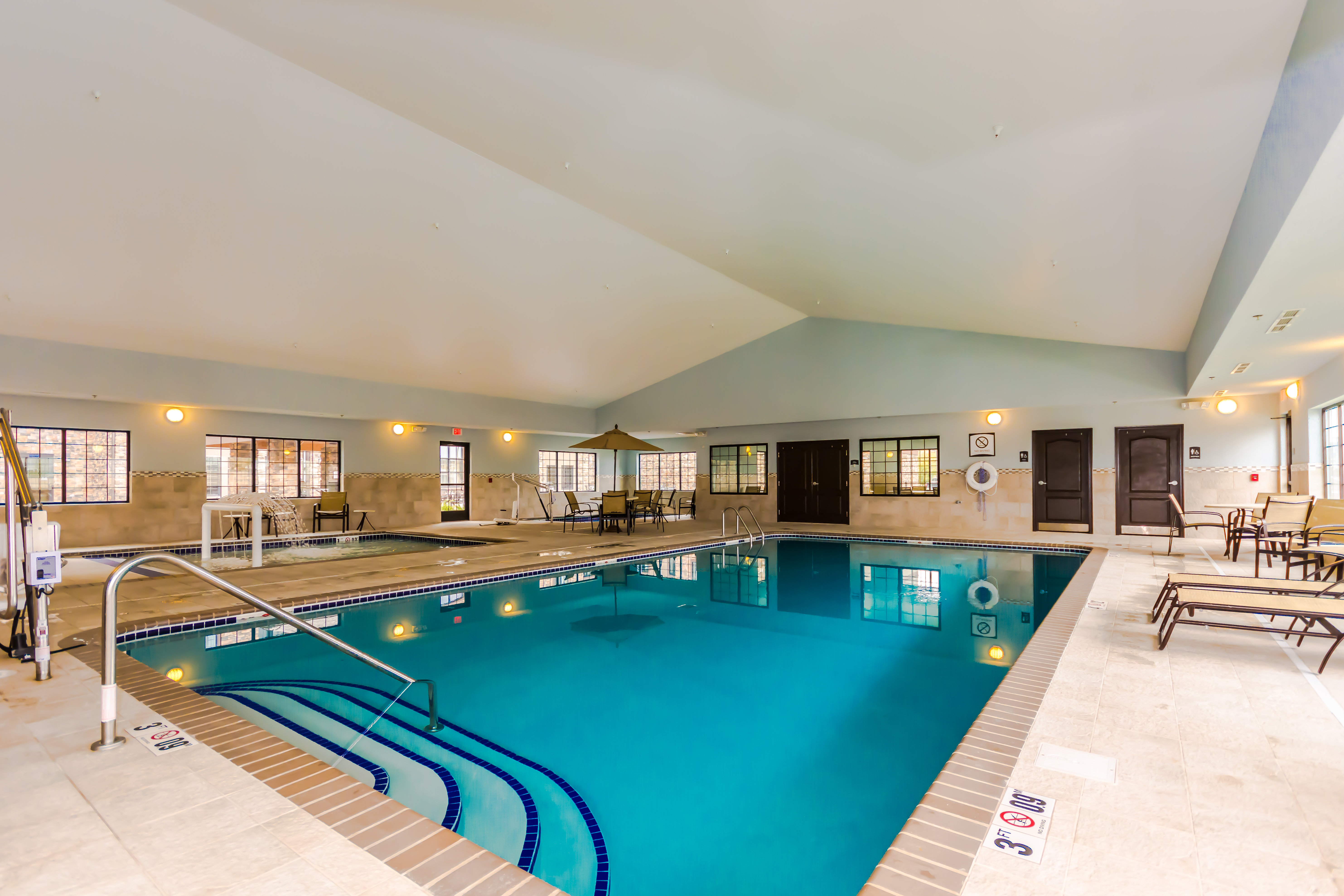 Staybridge Suites Grand Forks 21/46