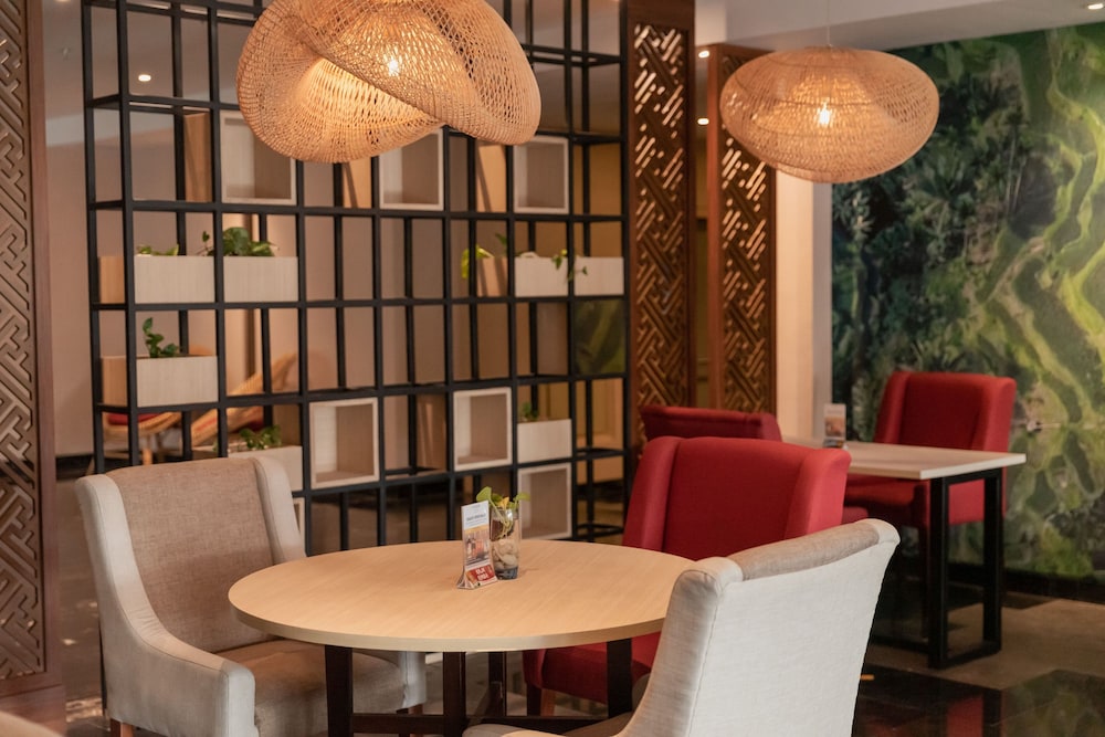 Four Star by Trans Hotel 35/50