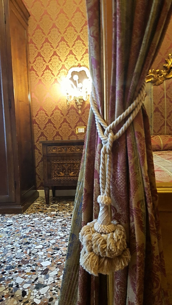 Casa Pisani Canal 38/66