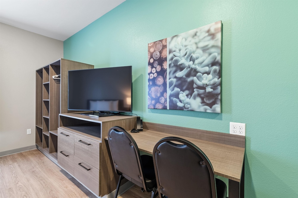 ECHO Suites Extended Stay by Wyndham Houston Katy West 22/31