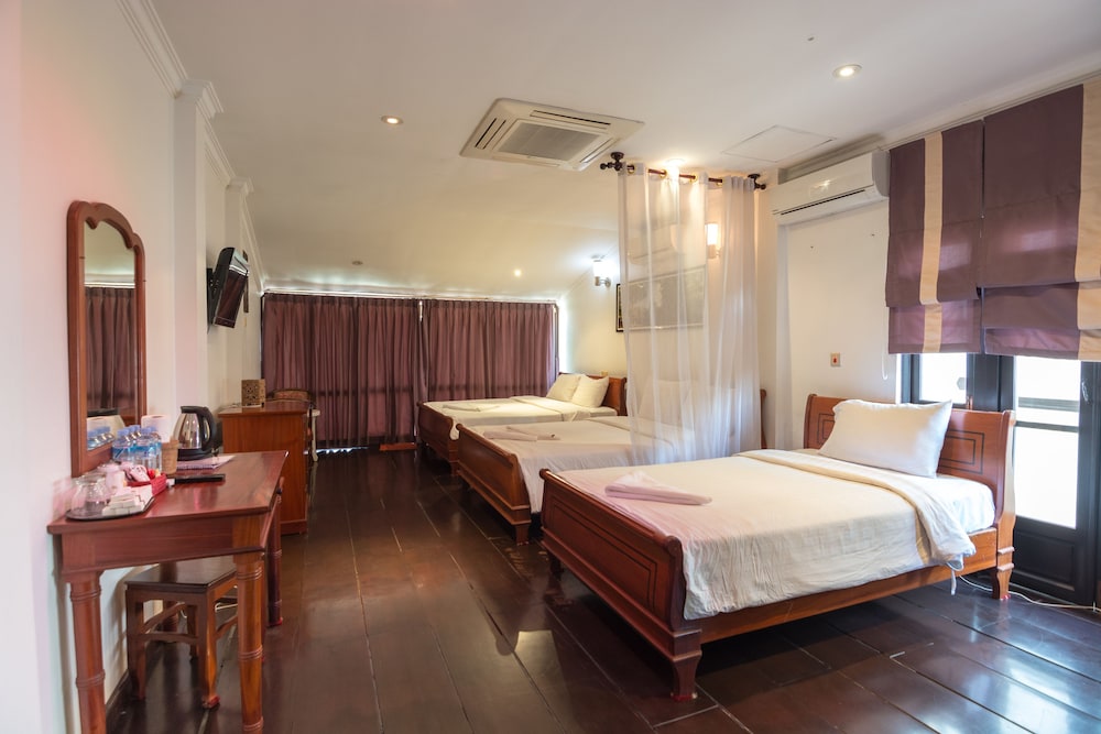 Neth Socheata Hotel 42/75