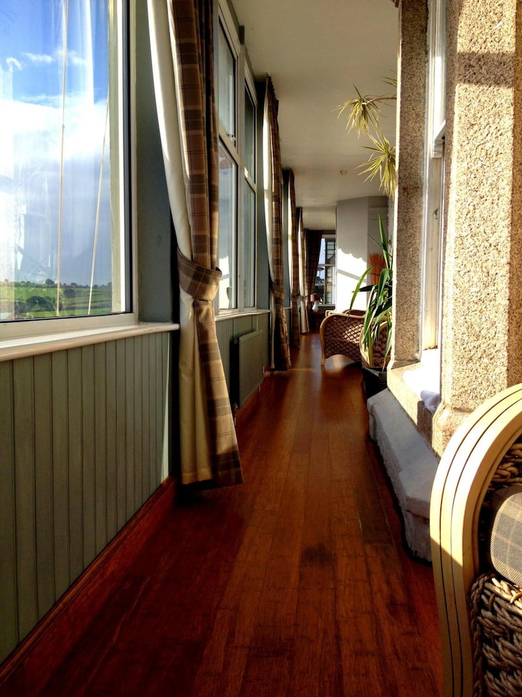 Membly Hall Hotel 17/35