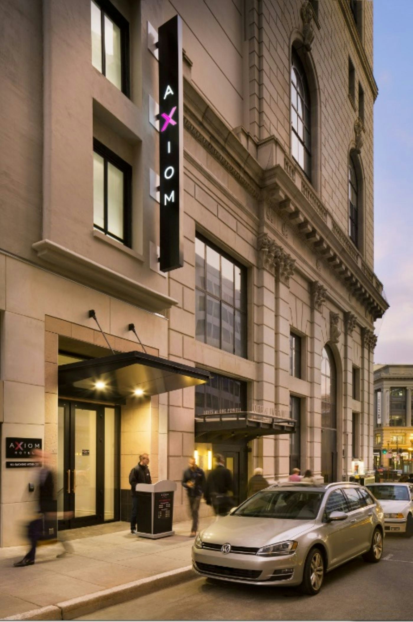 Axiom Hotel 67/76