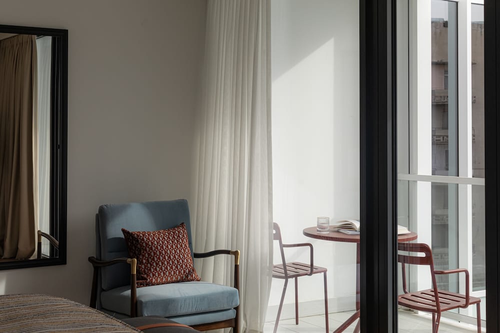 Artizan Design Hotel 44/61