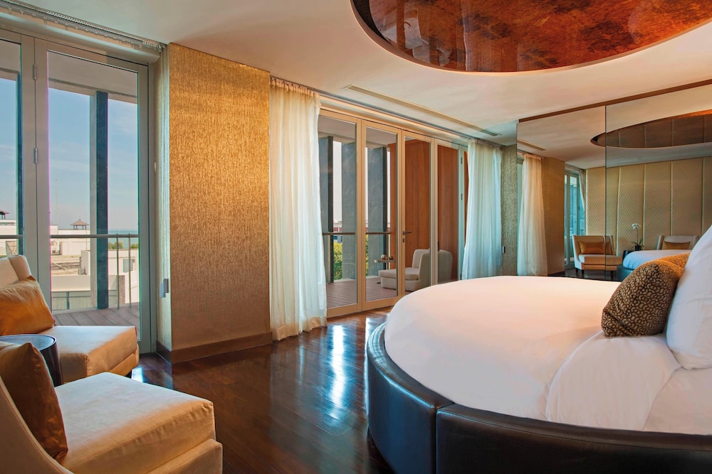 The Stones Hotel Legian Bali Autograph Collection 33/75