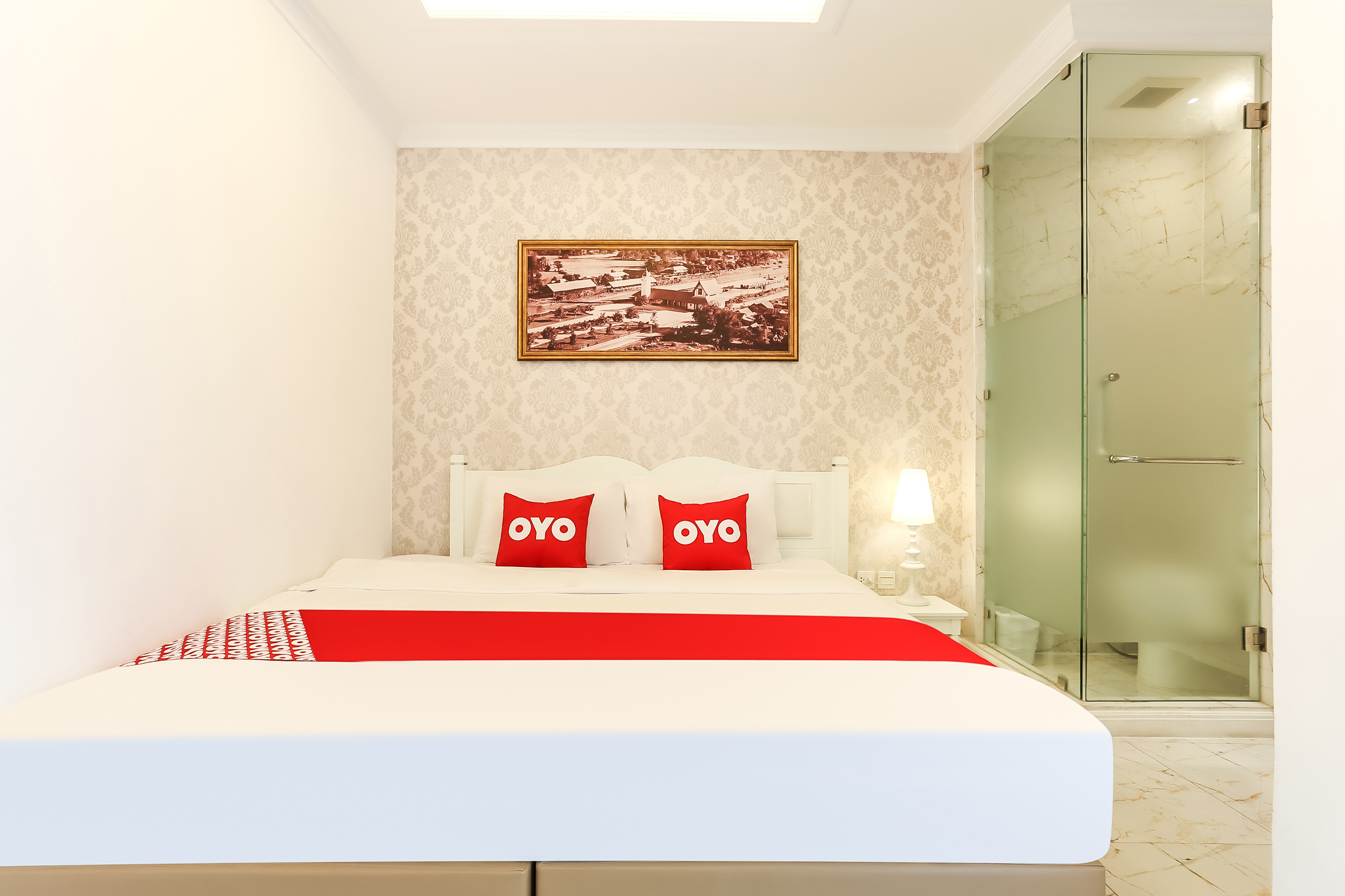 B2 Riverside Colonial Hotel 24/43