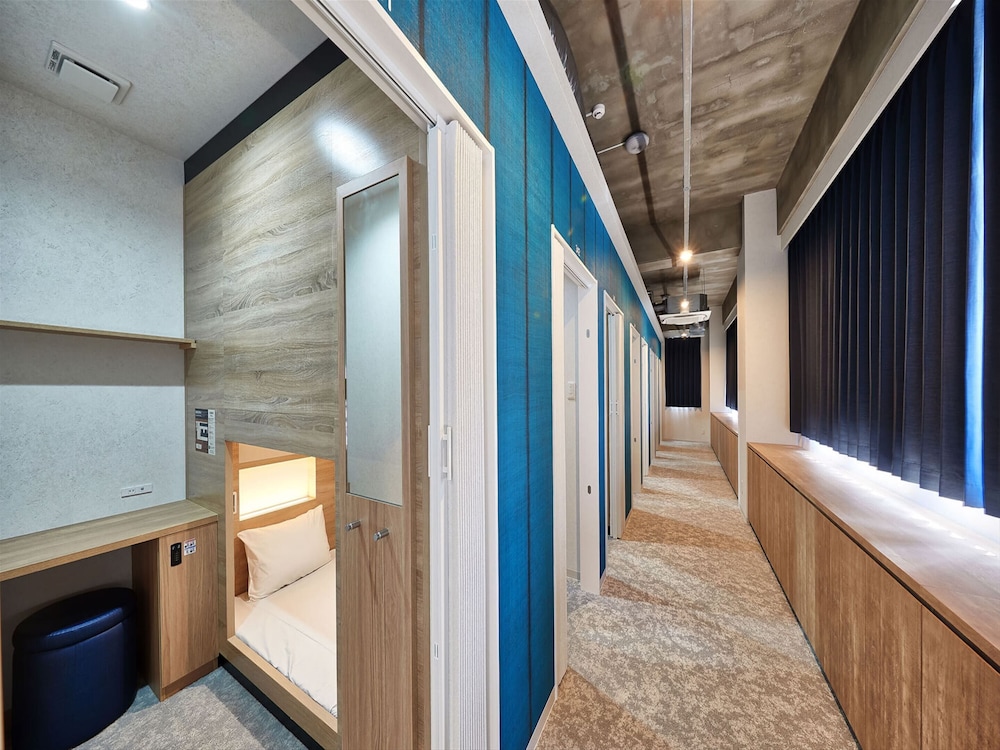 CABIN & HOTEL ReTIME 32/50