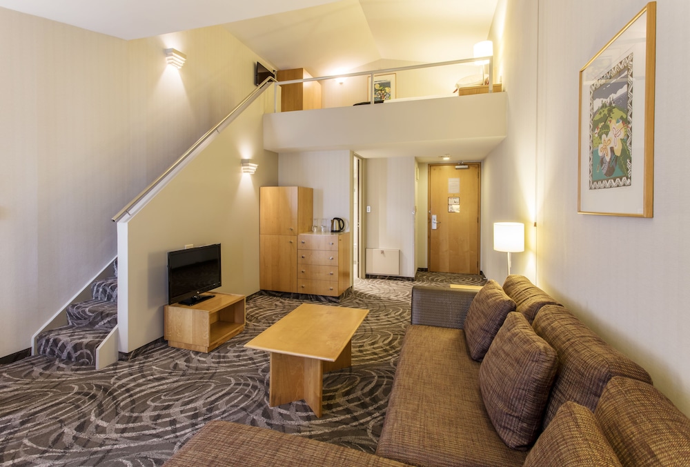 Waipuna Hotel And Conference Centre 68/100