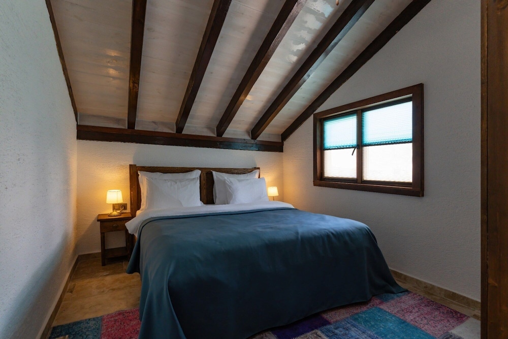 Marisstone Hotel Villa 16/50