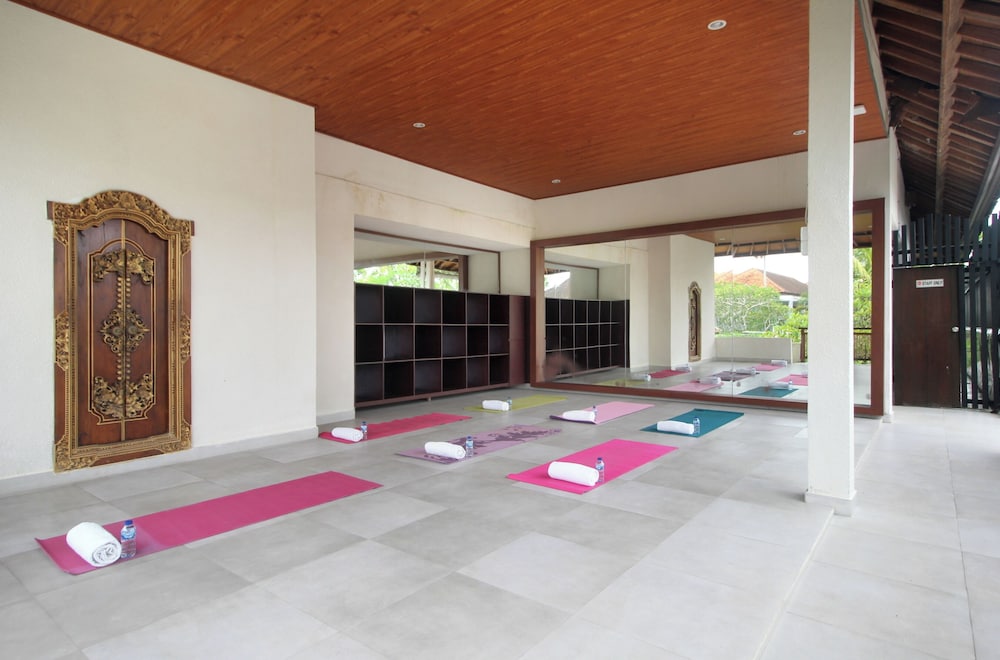 Putri Ayu Cottages 56/63