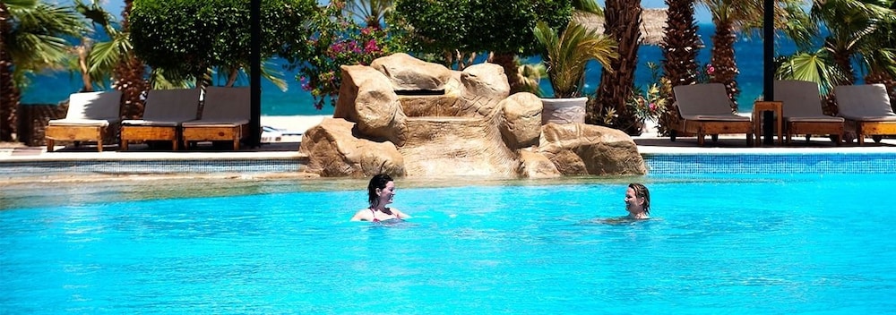 Lotus Bay Resort 31/43