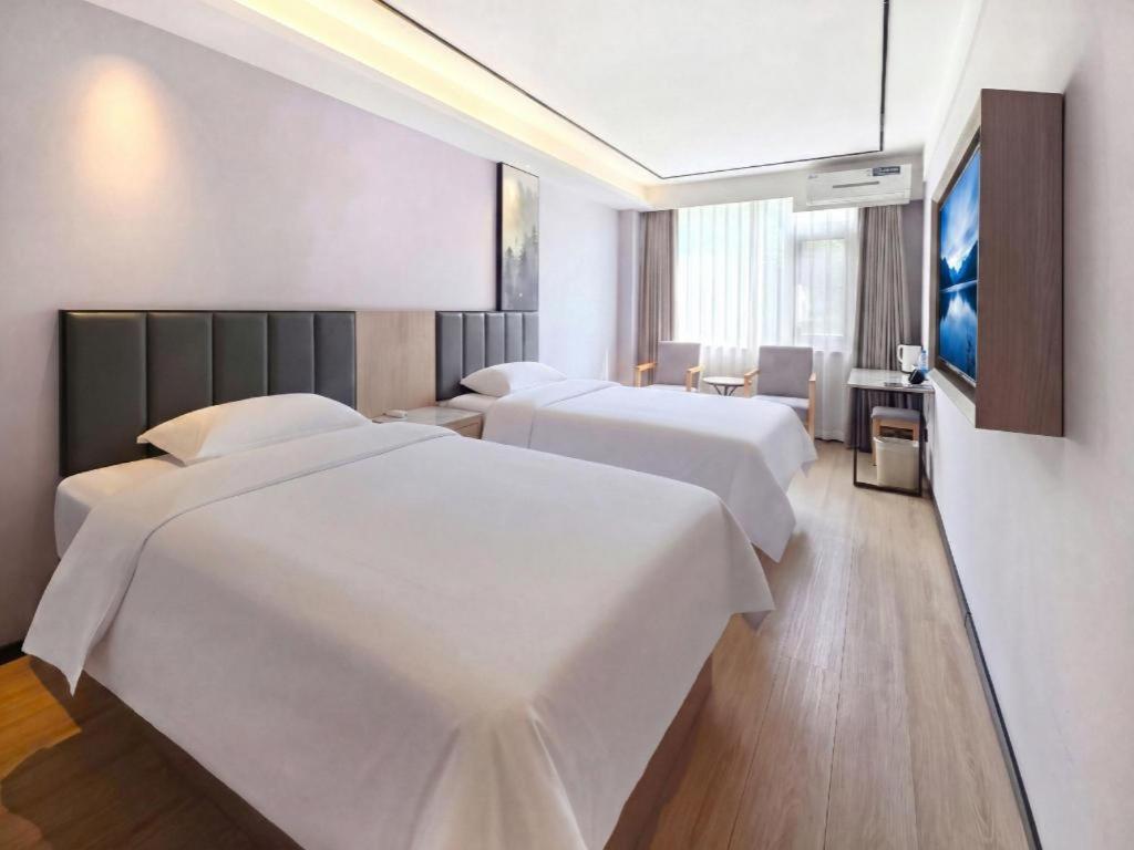 GreenTree Inn Langfang Guangyang District Guangyang Avenue North Yongxing Road Express Hotel 15/50