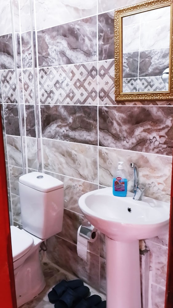 Kule Hotel 44/49