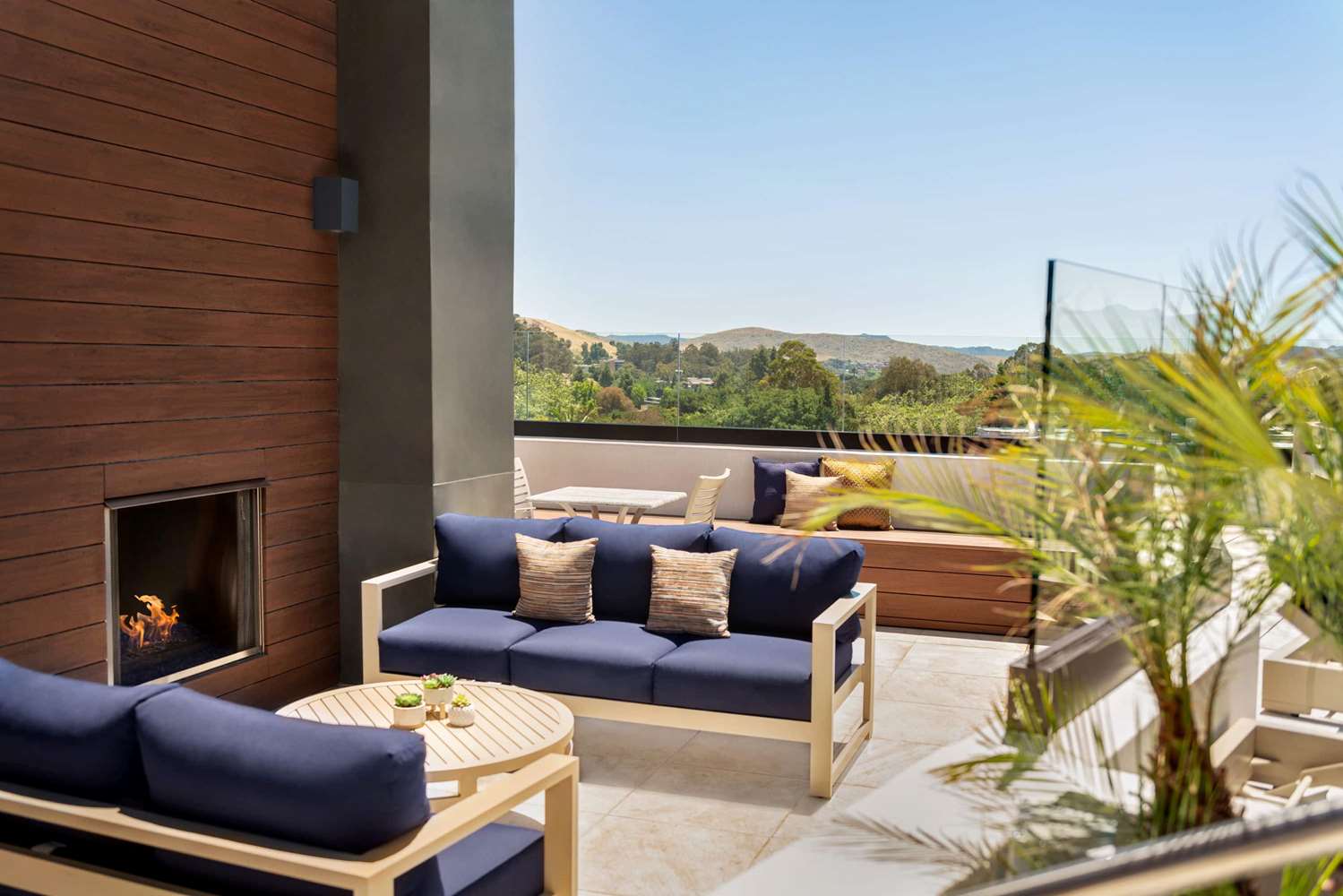 La Quinta Inn And Suites By Wyndham San Luis Obispo Downtown 40/65