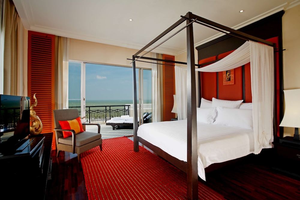 Ayuthaya, Suite, King Bed, Club Lounge Access