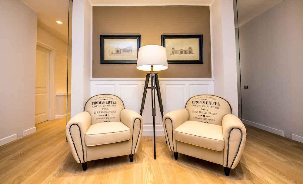 Suite 136 Luxury Rooms 32/50