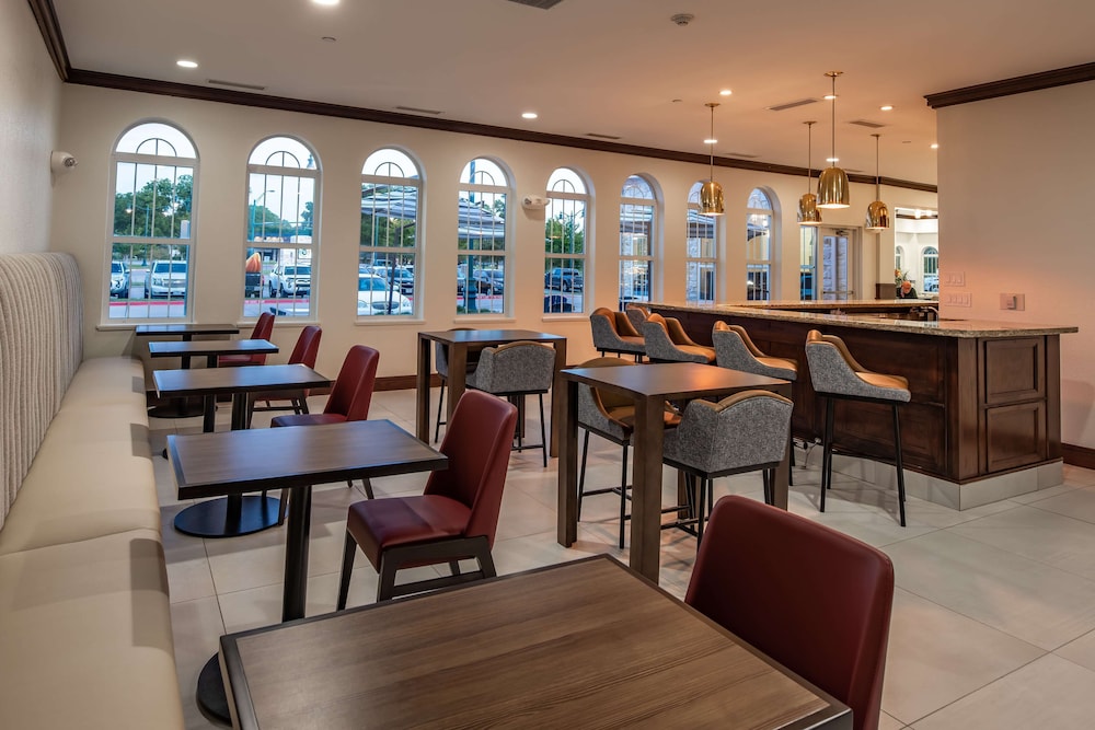 Hilton Garden Inn Granbury 49/64