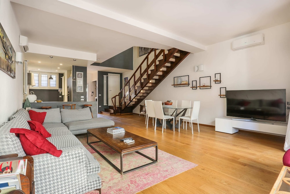 Pitti Palace 5 Stars Apartment 15/24
