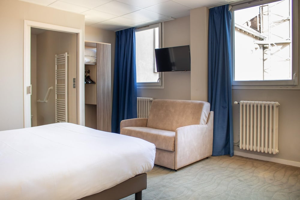 Brit Hotel Macon Centre Gare 17/50
