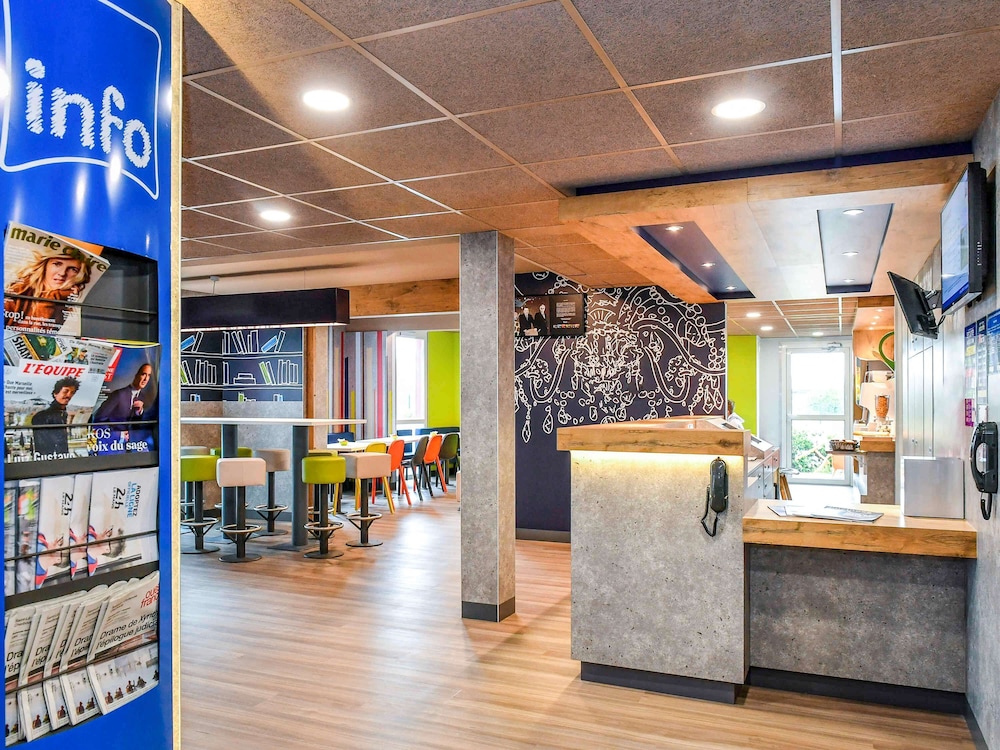 IBIS BUDGET COUTANCES 10/65