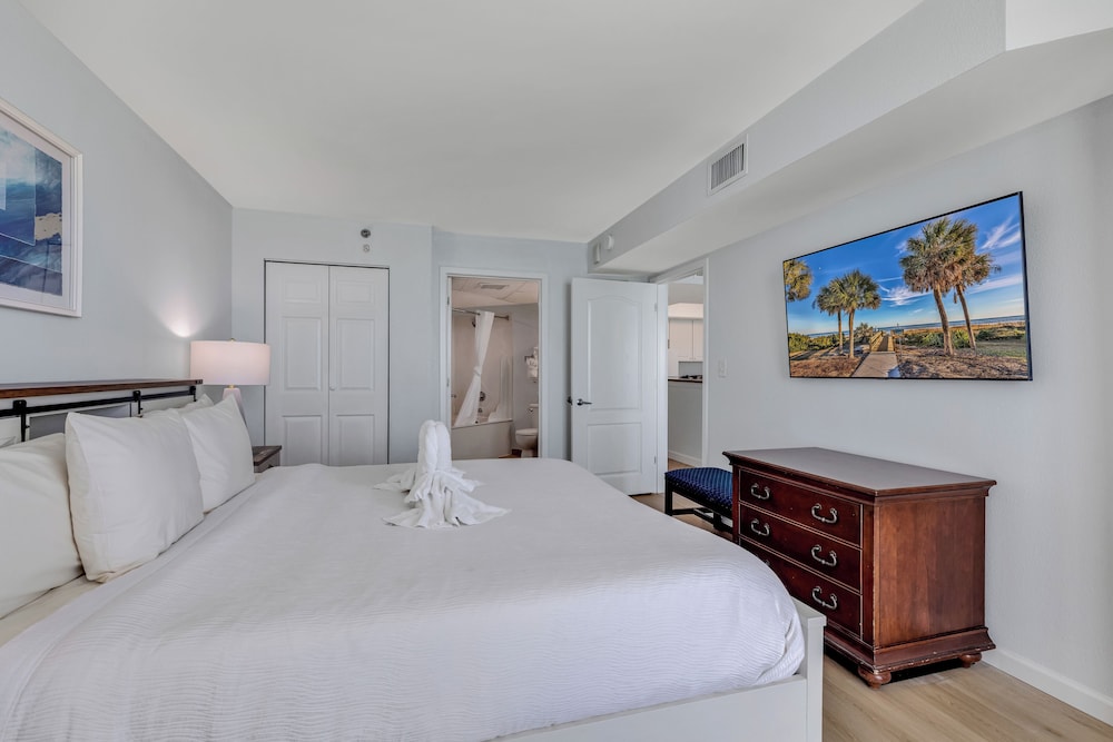 Carolinian Beach Resort in Myrtle Beach by Vacasa 42/50