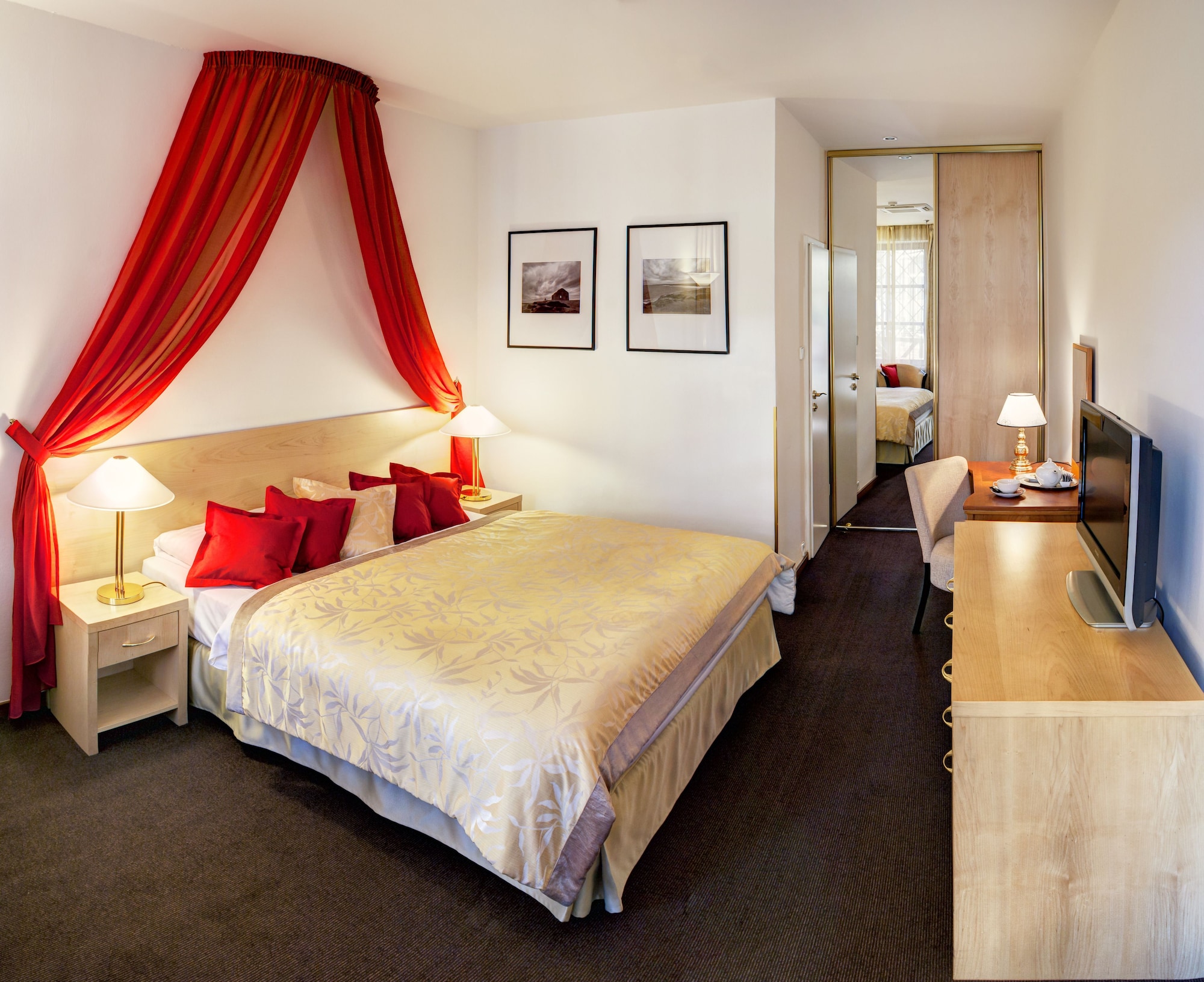STANDARD, DOUBLE BED