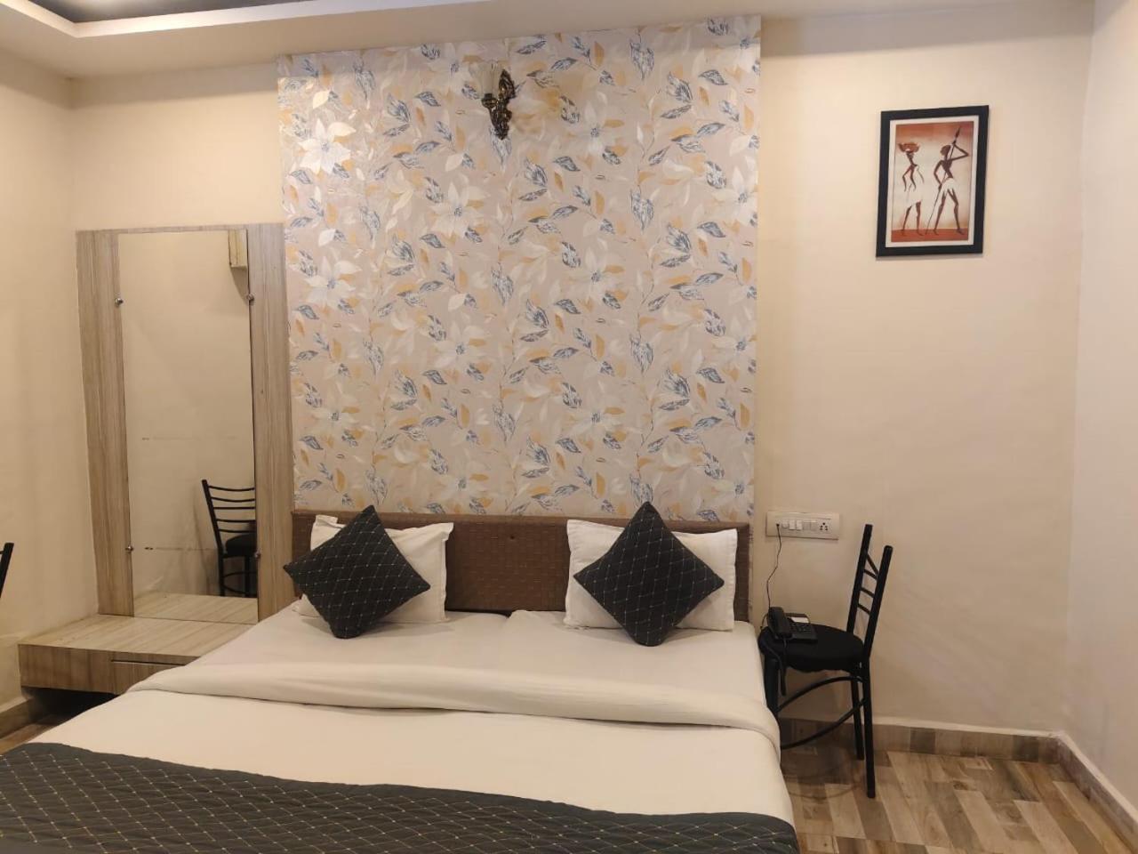Oyo 13191 Hotel Atlas Palace 14/30