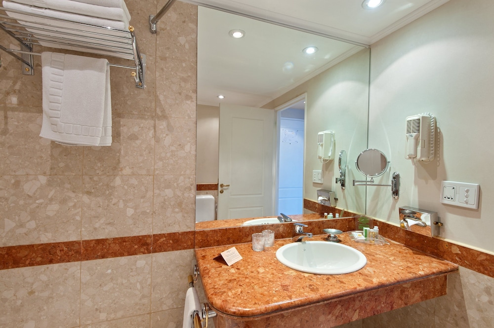 Holiday Inn Cordoba 34/76