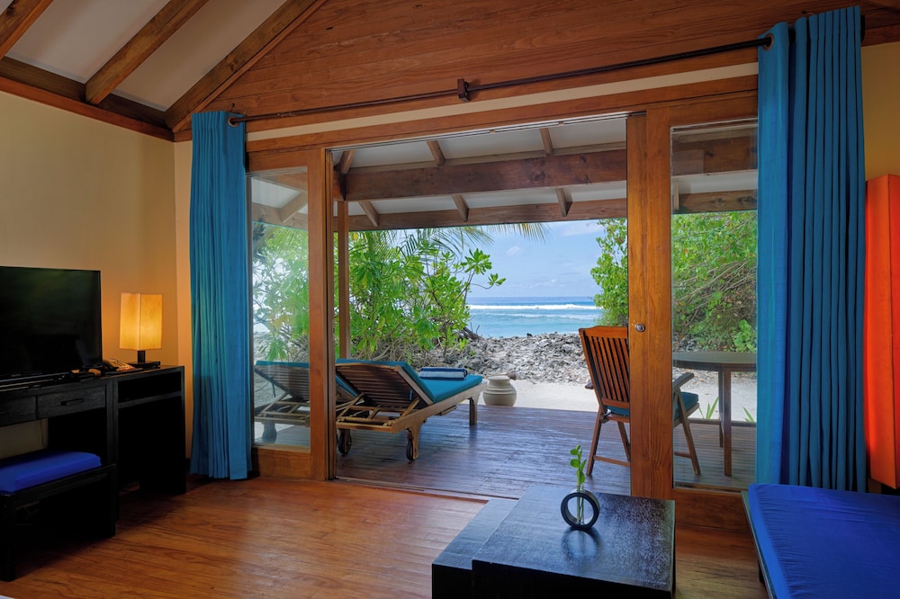 Canareef Resort Maldives 43/65