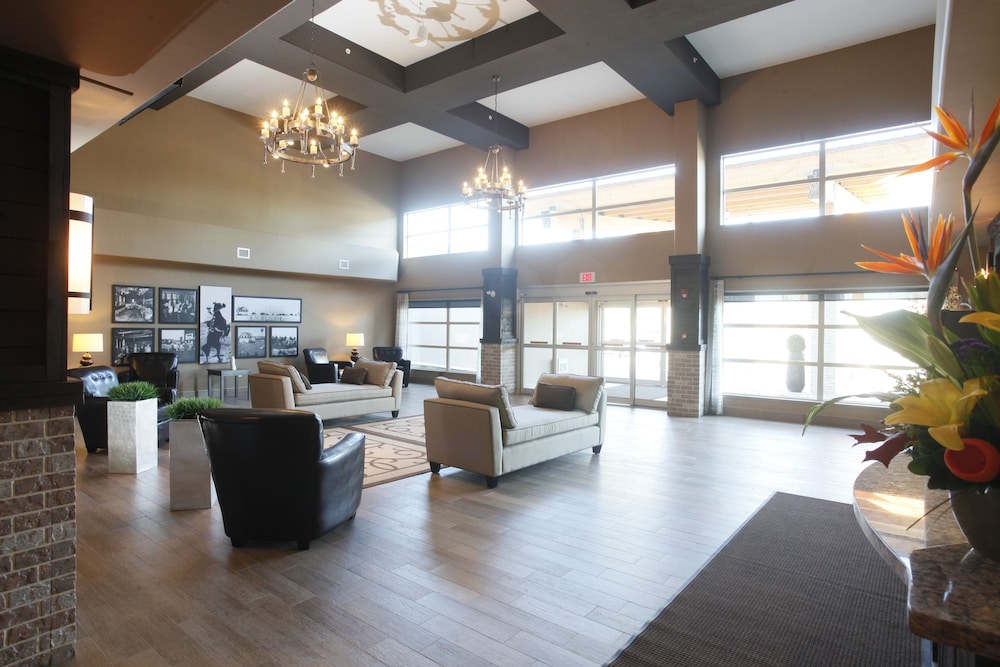 Pomeroy Inn Suites At Olds 49/59