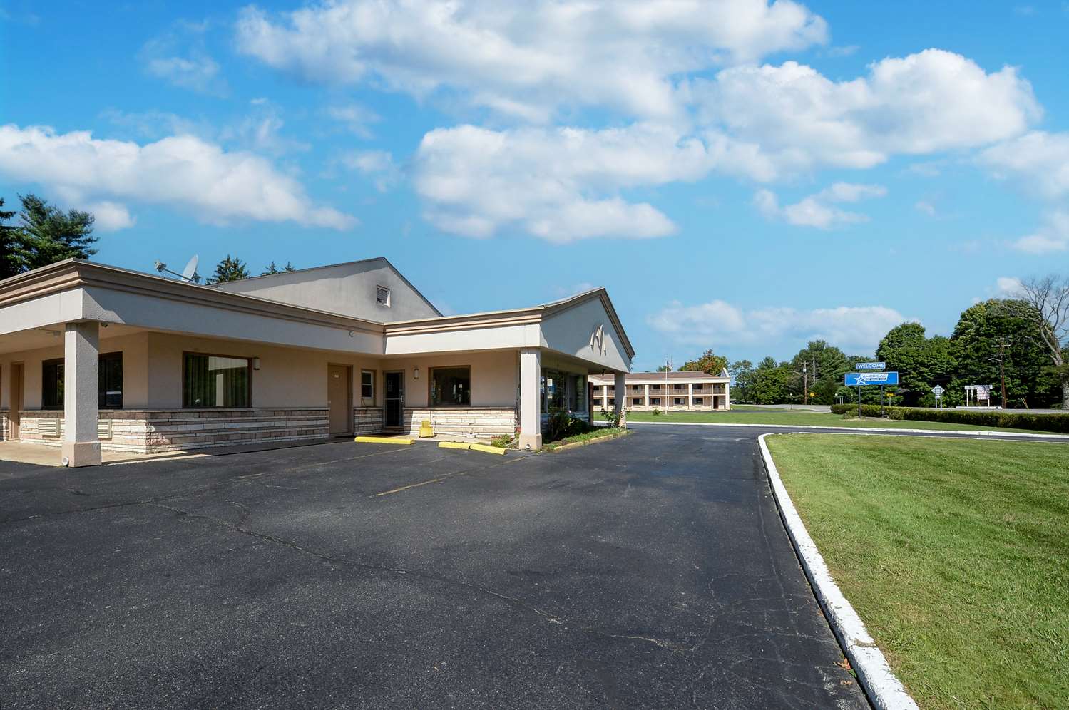 Americas Best Value Inn Central Valley 42/42