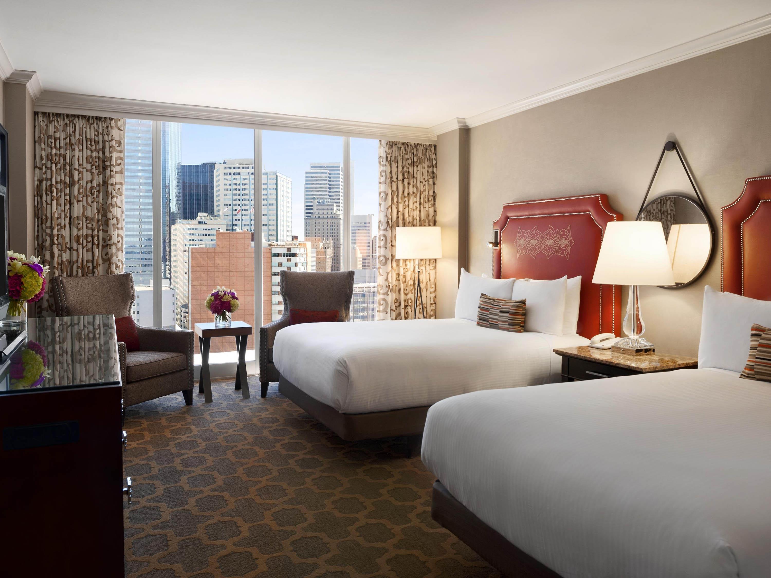 Room, 2 Double Beds, Fairmont Dallas 2/4