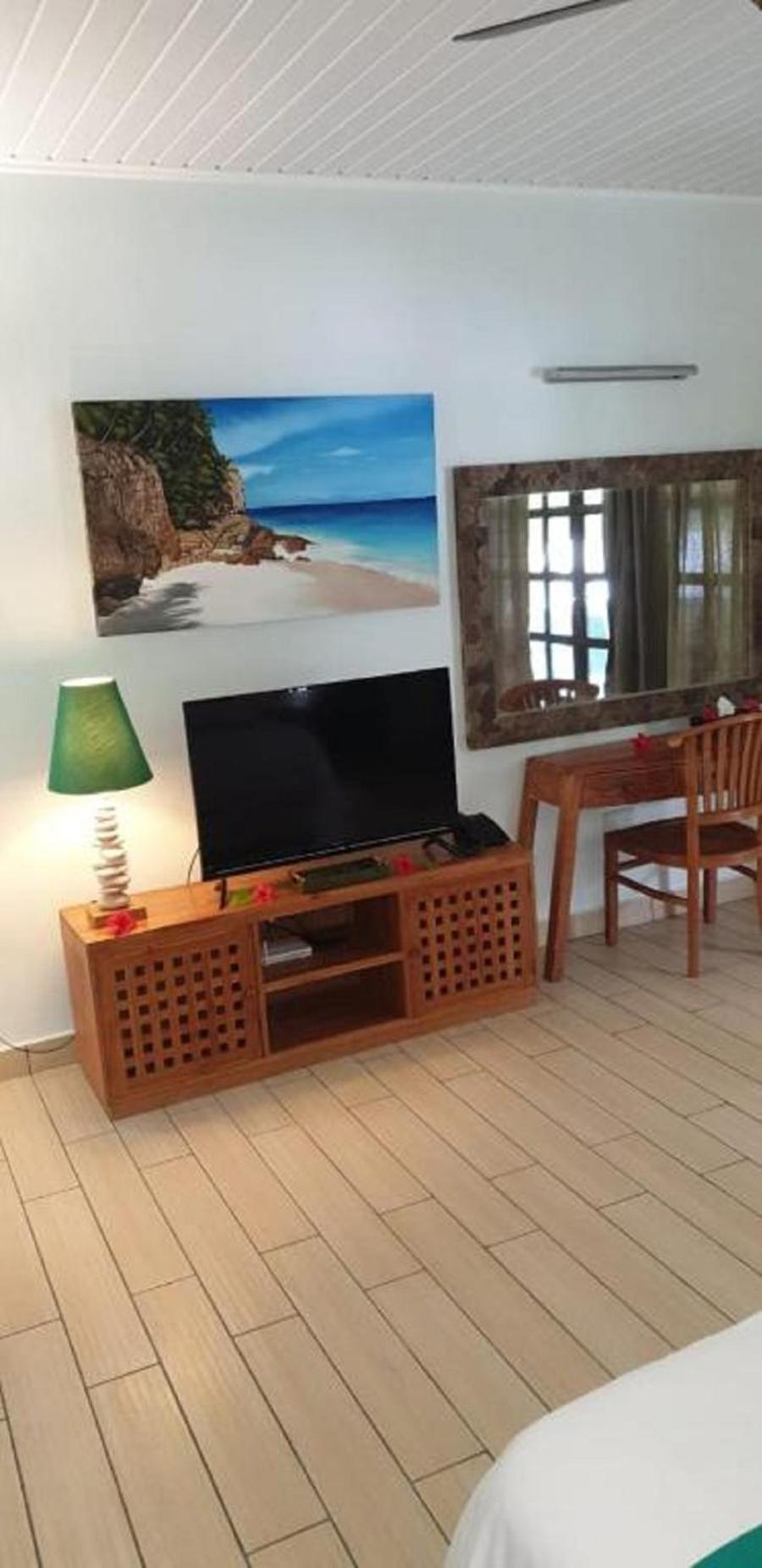 La Digue Self Catering 30/46