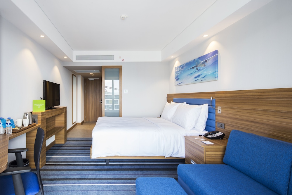 ROOM, SINGLE BED, CITY VIEW