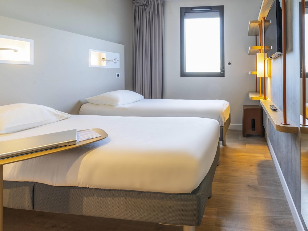 Ibis Budget St-Étienne Centre Gare Châteaucreux(Open. March 19) 14/71