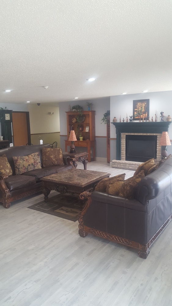 Windsor Place Inn 44/65