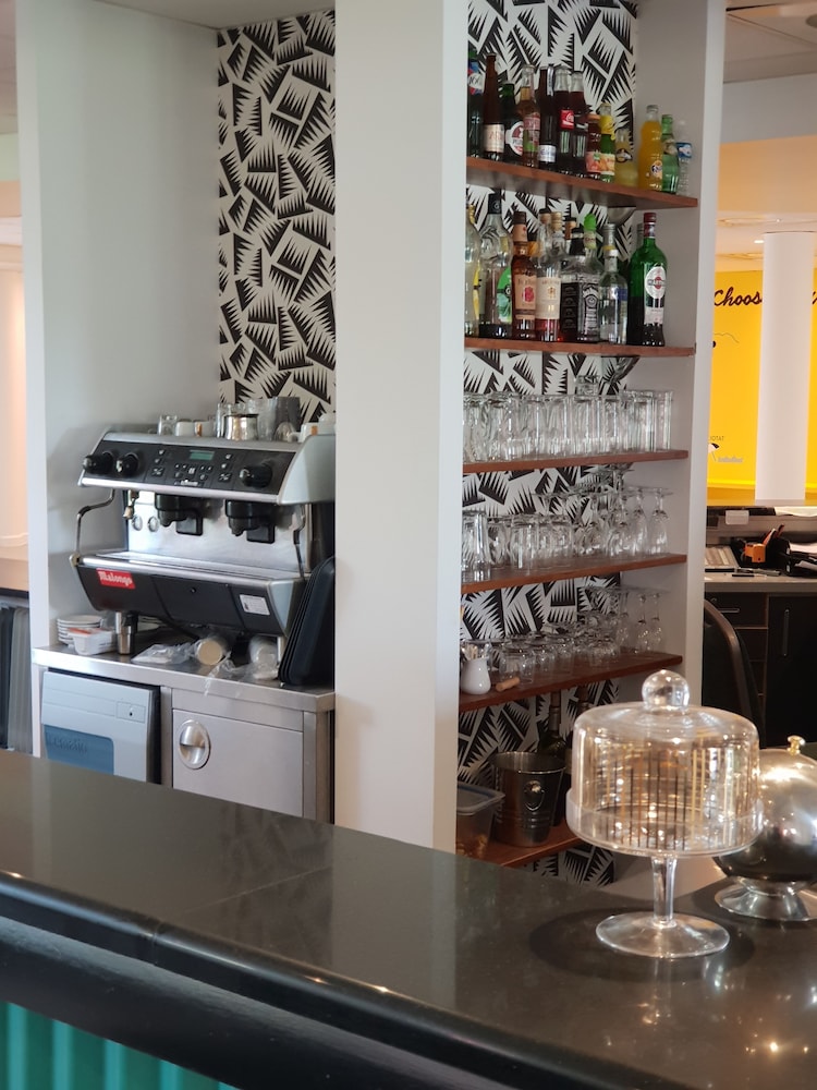 Ibis Styles Marseille Plan De Campagne 36/70