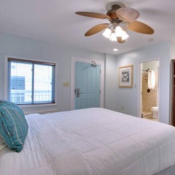 Seaside Inn Oceanfront 6/31