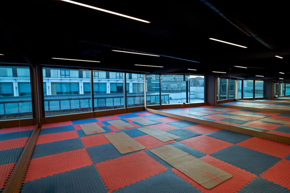 Windsor Hotel & Convention Centre Istanbul 42/48