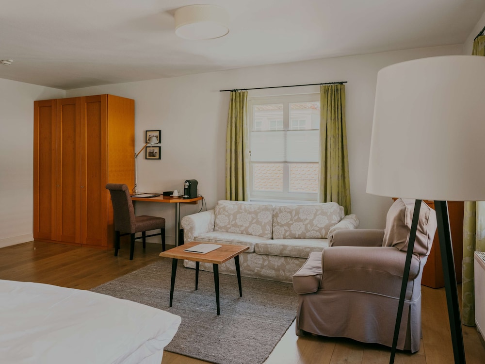 Bad Hotel Uberlingen 25/50