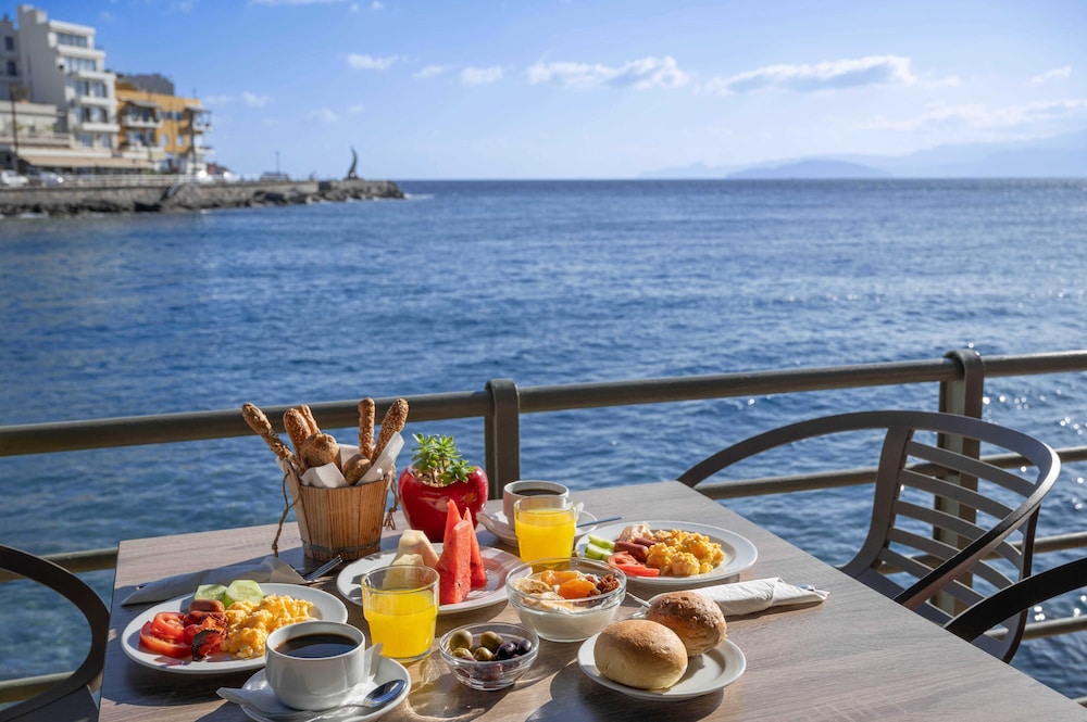 Kitro Beach Hotel 47/61