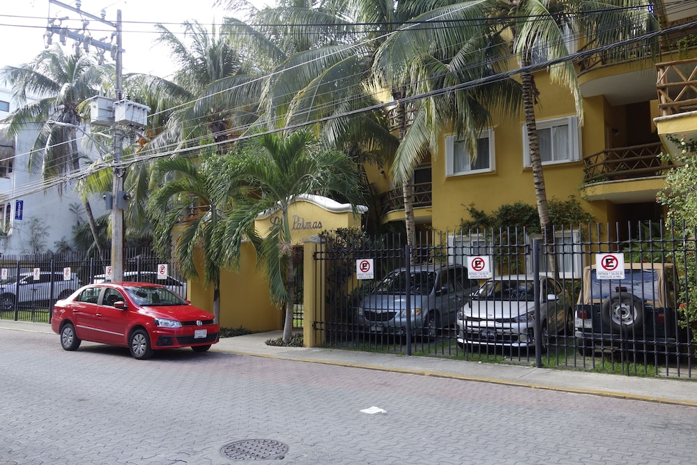 Las Palmas Condominios 28/36