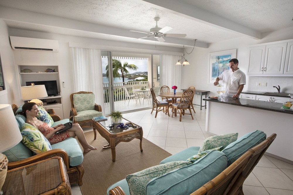 Secret Harbour Beach Resort 71/84