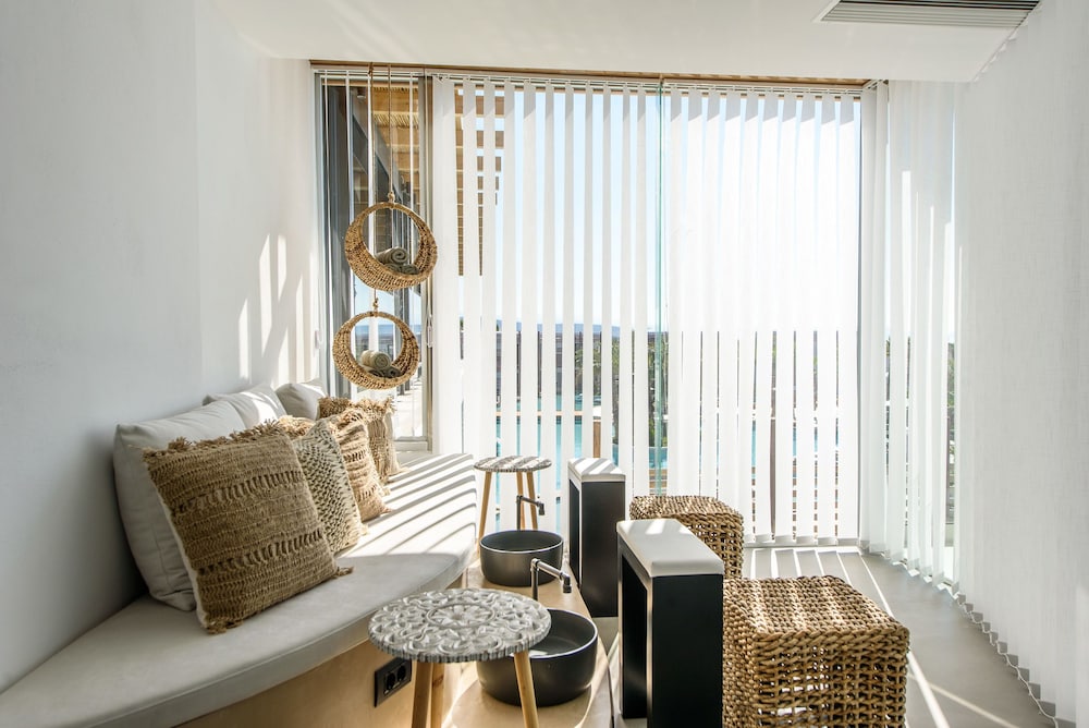 Stella Island Luxury Resort & Spa - Adults Only 60/78
